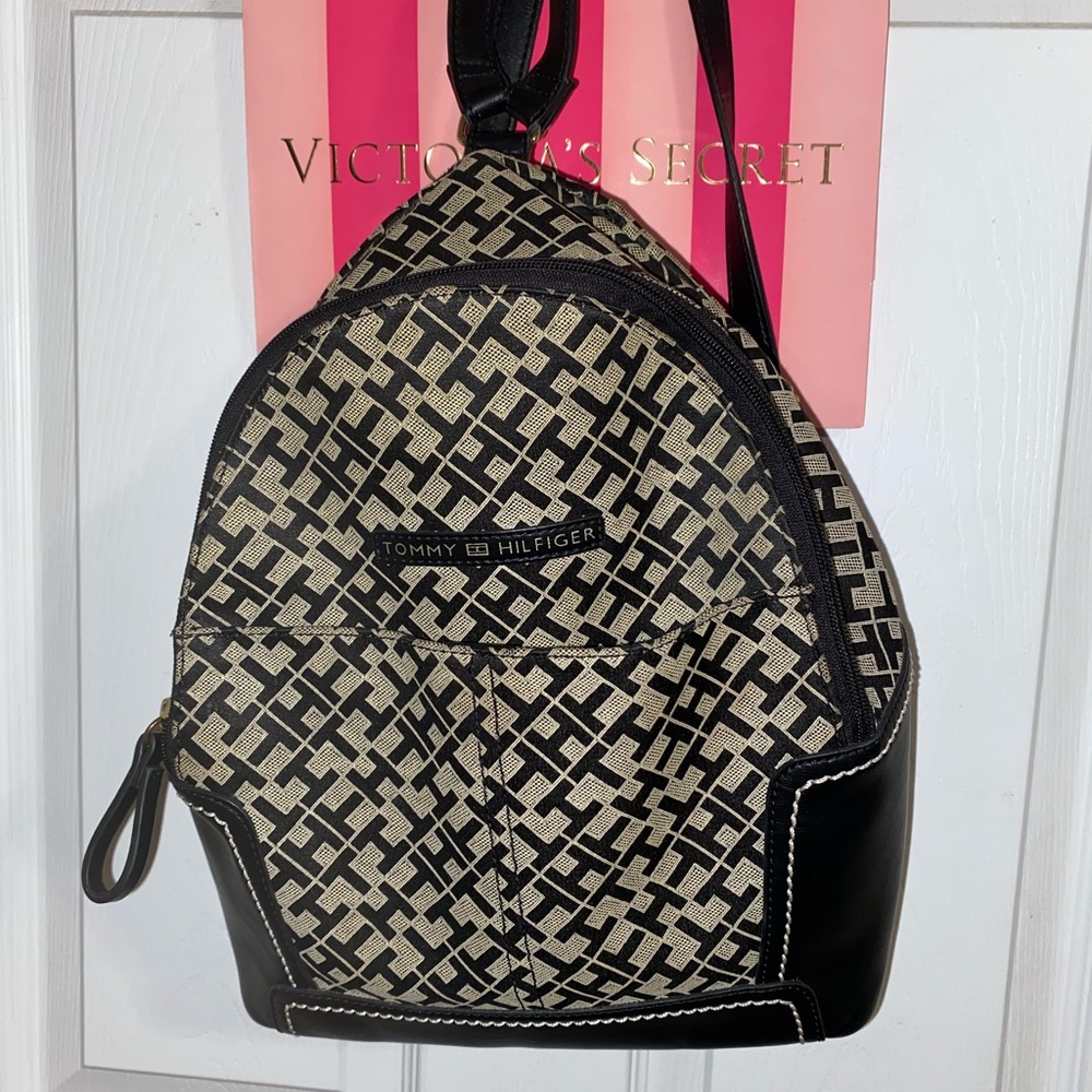 TOMMY HILFIGER MINI BACKPACK BAG